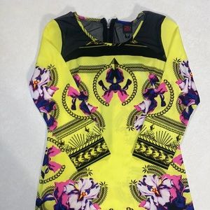 2b BeBe patterned dress